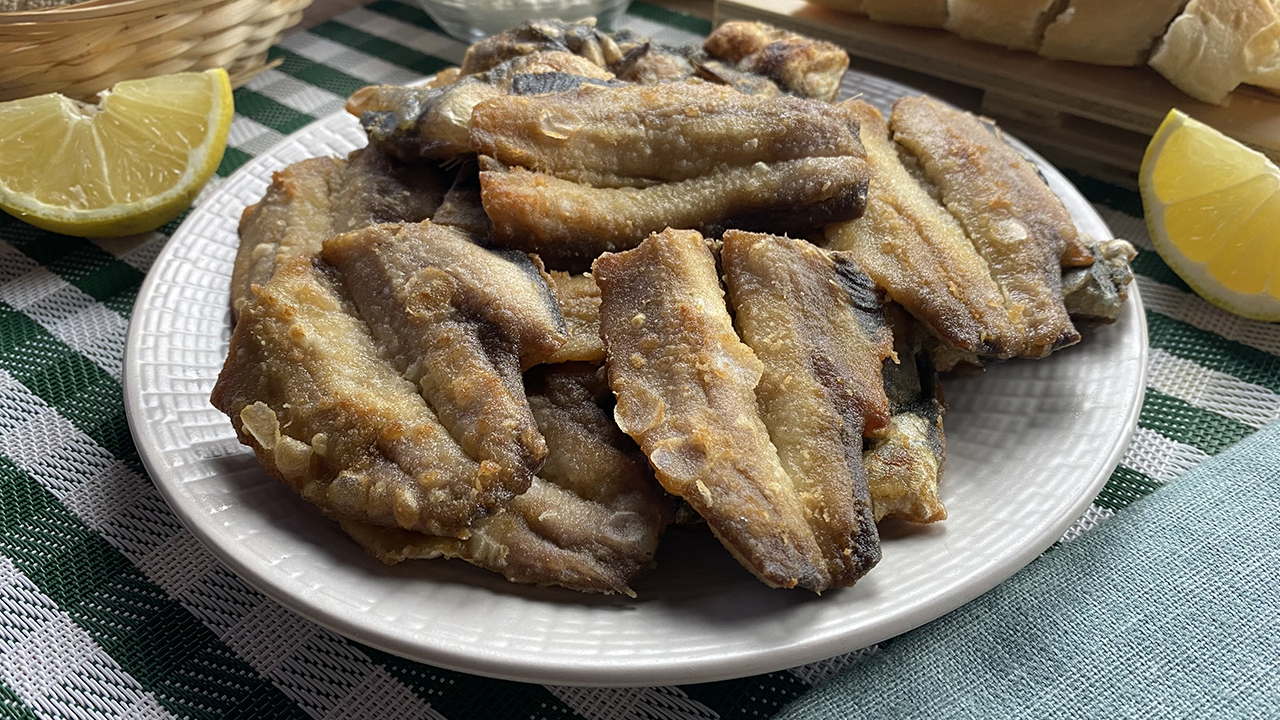 Fried sardines