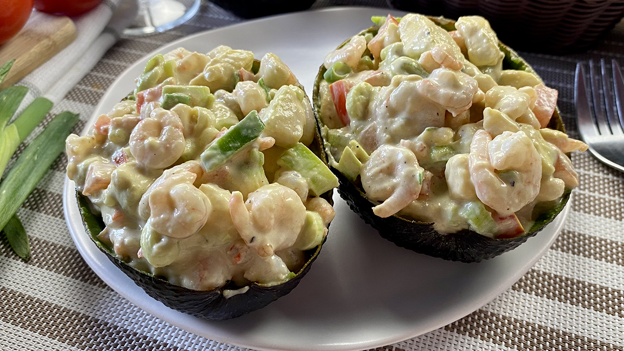 Avocado stuffed with shrimp