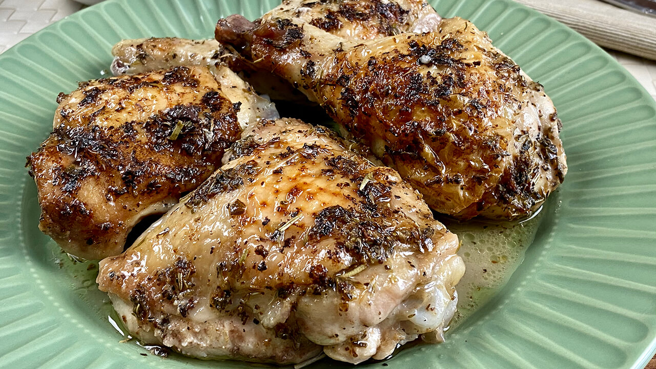 Chicken with fine herbs