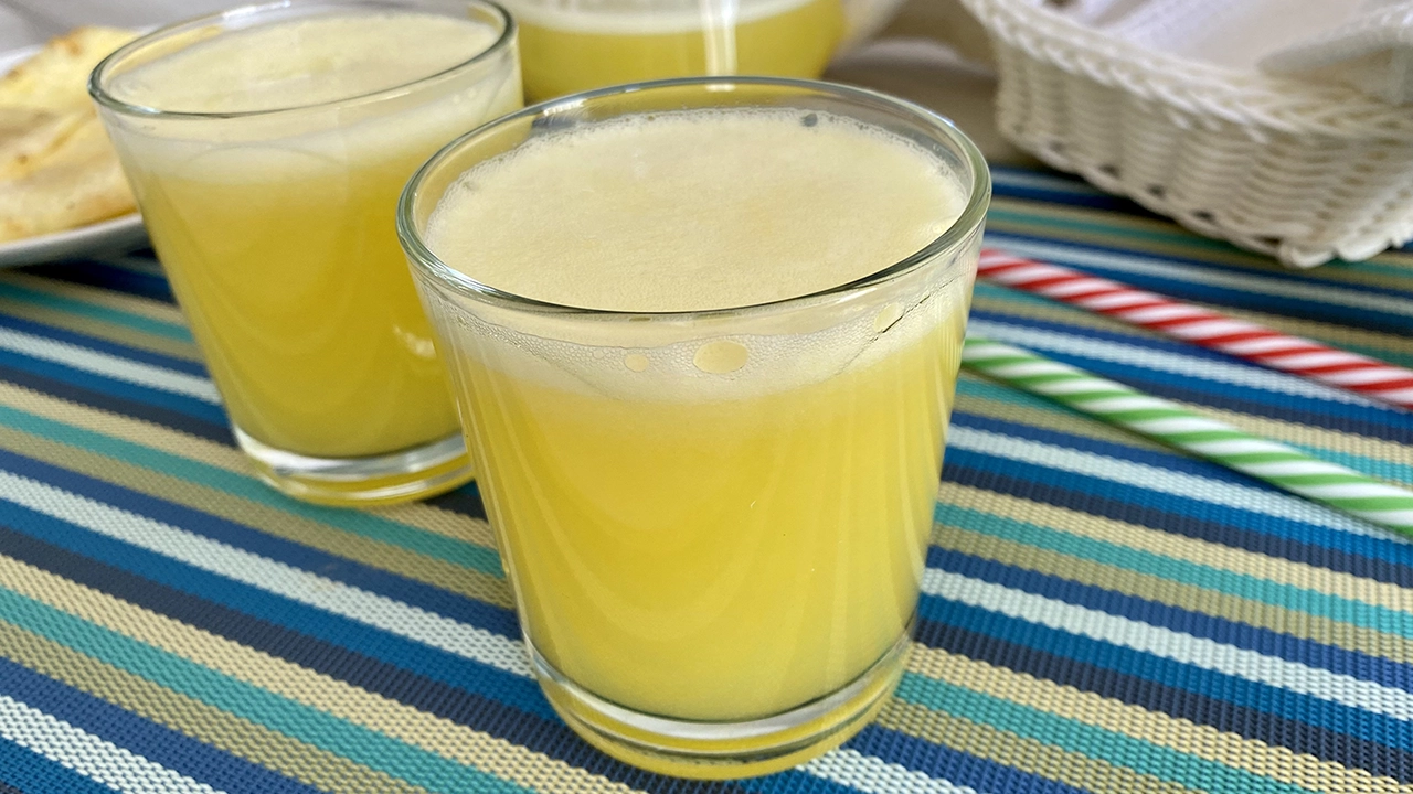 Homemade pineapple juice