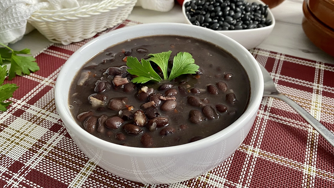 Caraotas - Venezuelan black beans