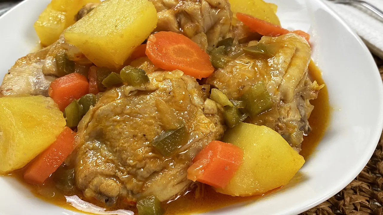 Chicken stew with potatoes