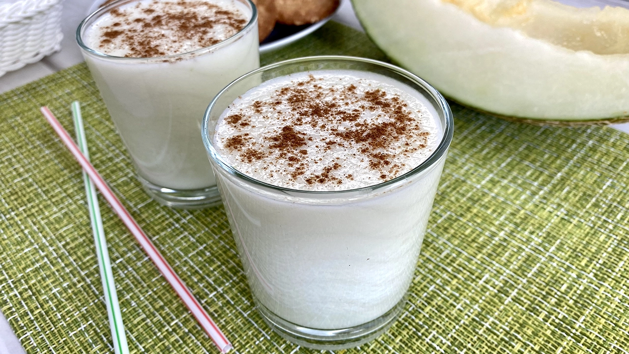 Honeydew melon smoothie