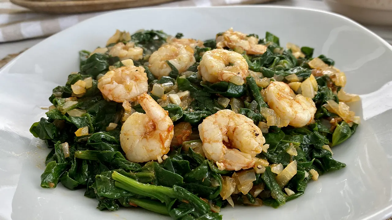 Spinach with shrimp