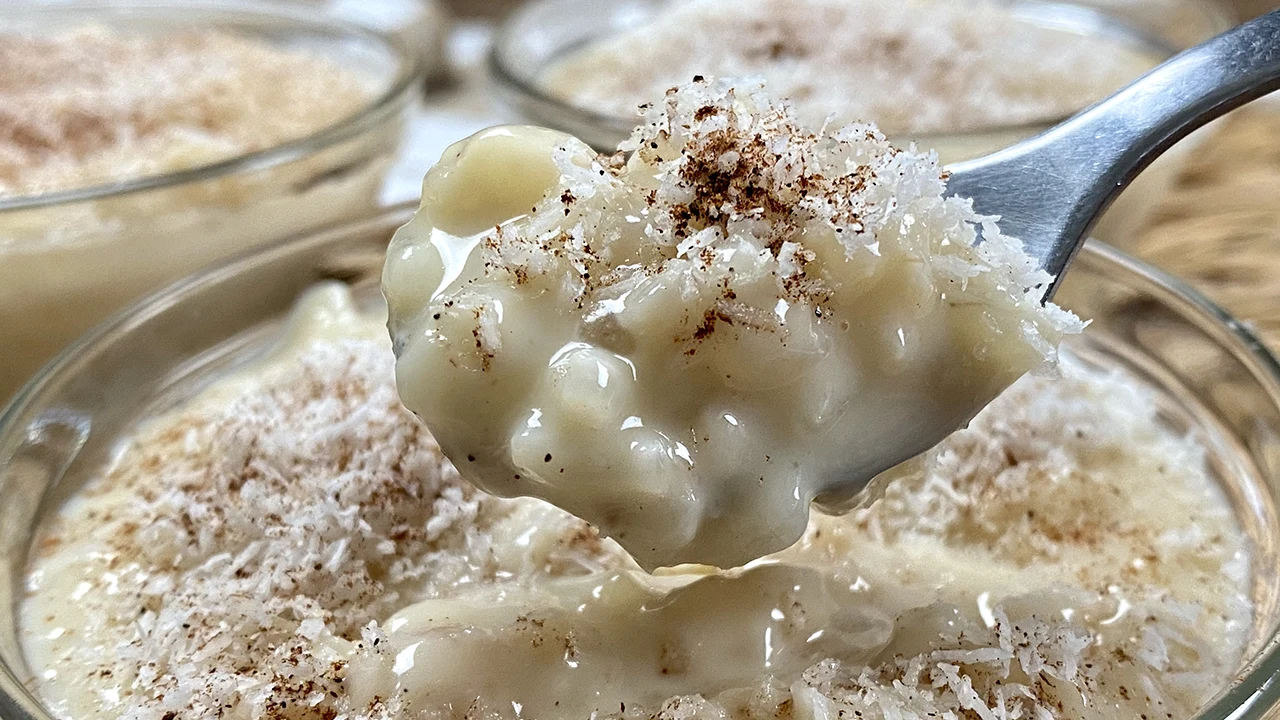 Coconut rice pudding