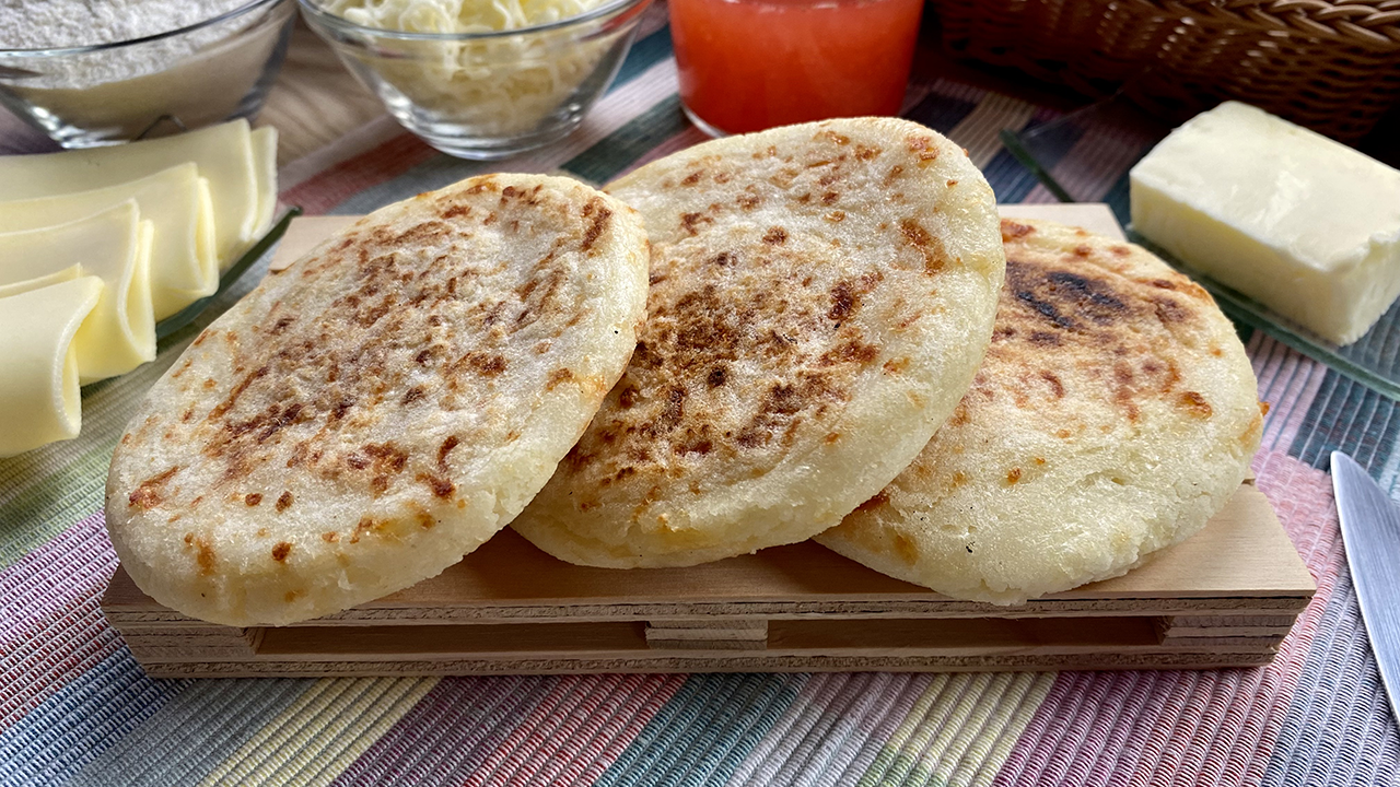 Colombian cheese arepa