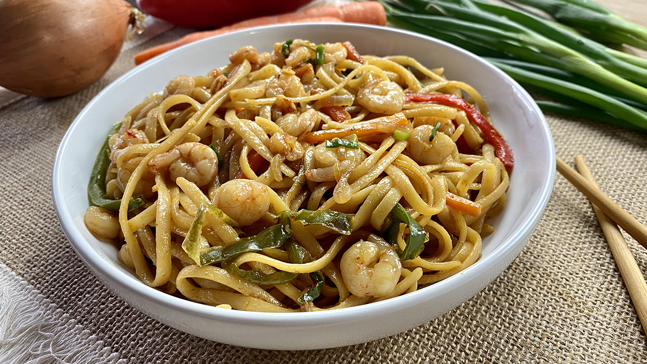 Noodles with shrimp