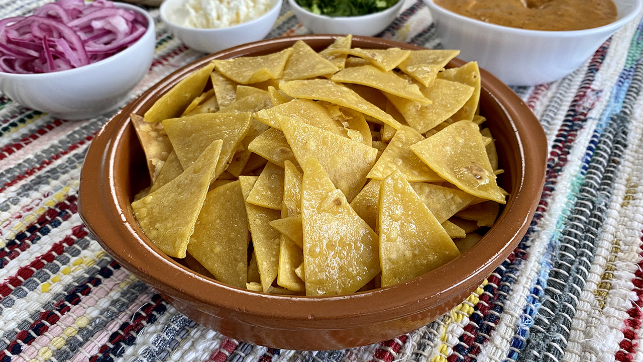 Totopos - Tortilla chips