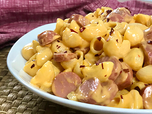 Mac and cheese with sausage