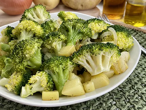 Broccoli with potatoes