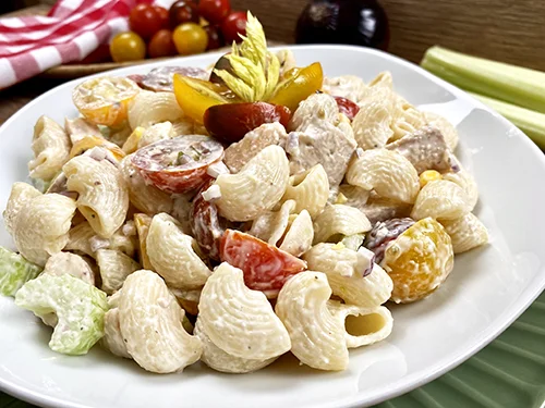 Cold pasta salad with chicken