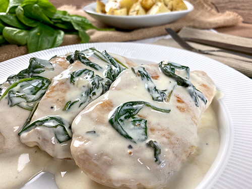 Chicken with spinach and cream