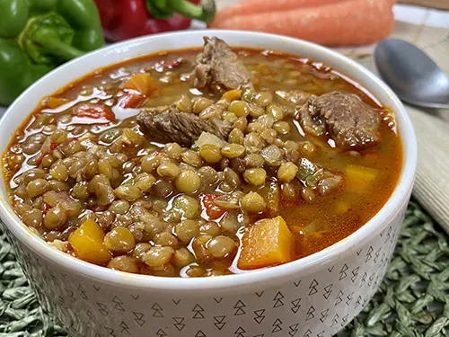 Lentils with ribs